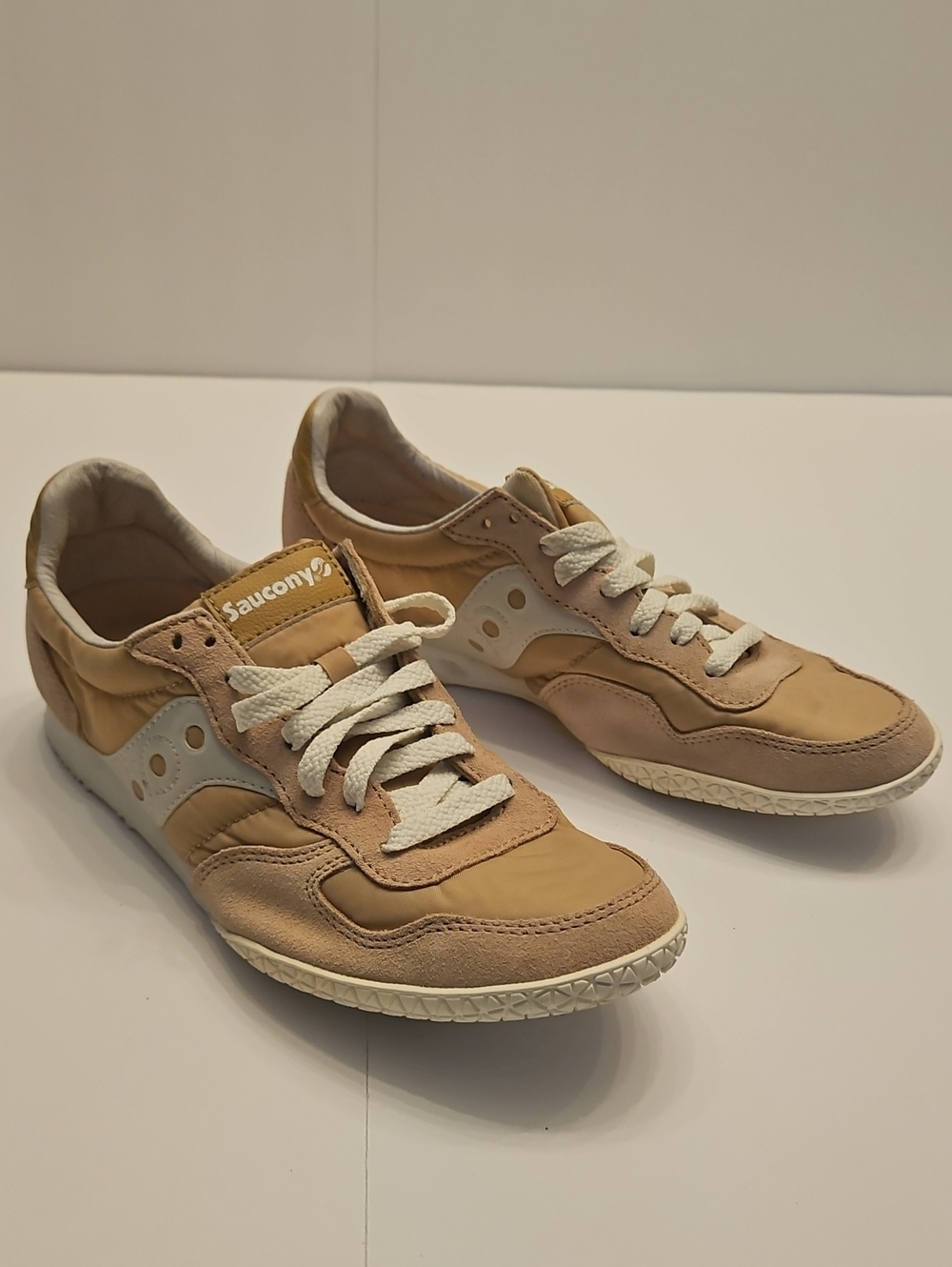 Saucony Original Bullet Neutral Beige Pink Low-Top Sneakers 9.5M Womens GUC